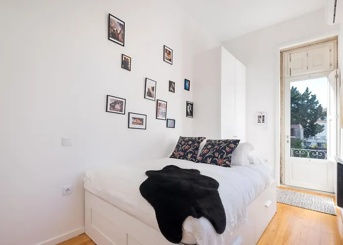 Markes - Lovely 1-bedroom W/ Sunny Backyard Apartment Porto