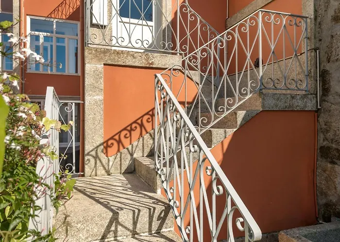 Markes - Lovely 1-bedroom W/ Sunny Backyard Apartment