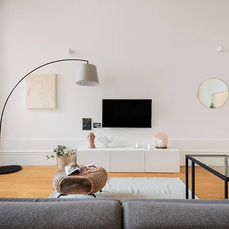 Markes - Lovely 1-bedroom W/ Sunny Backyard 公寓